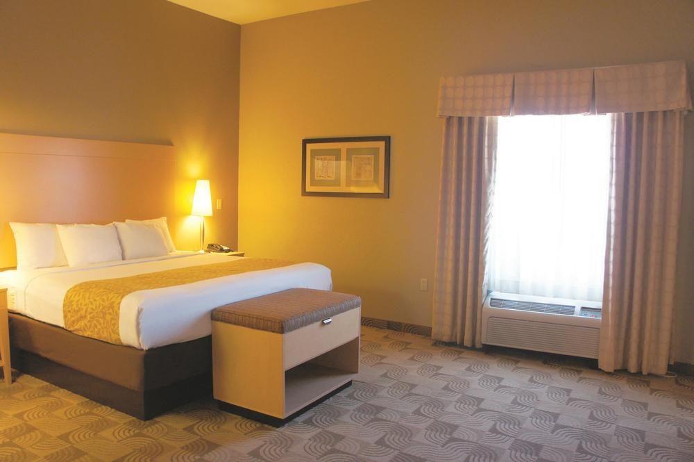 La Quinta By Wyndham Hotel