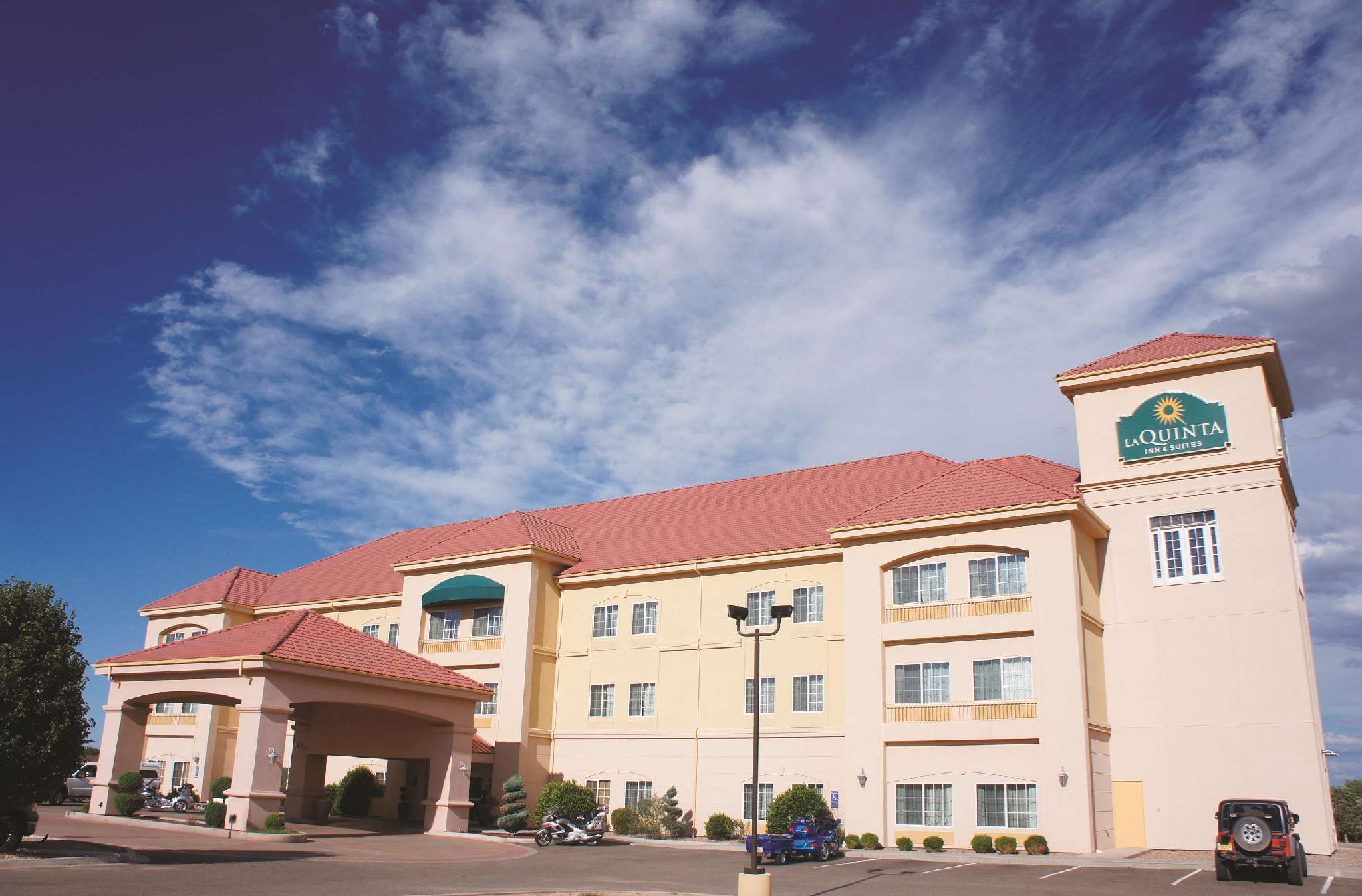 La Quinta By Wyndham Hotel