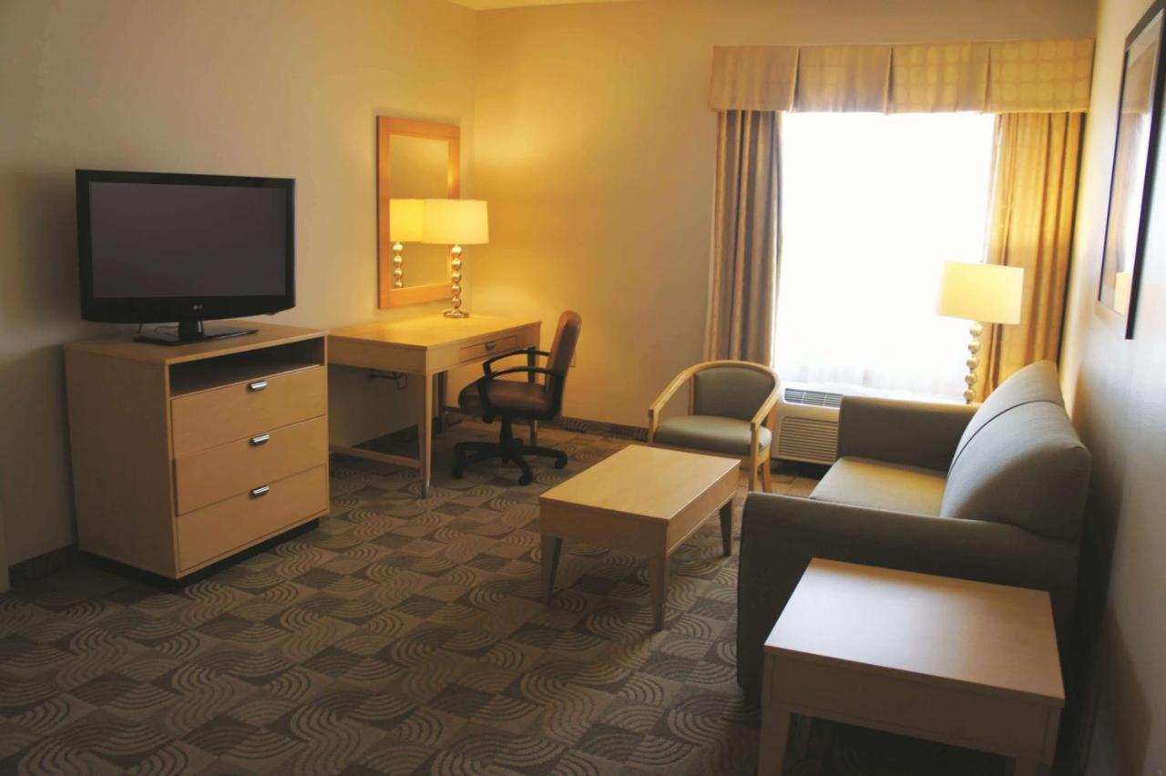 Hotel La Quinta By Wyndham 3*