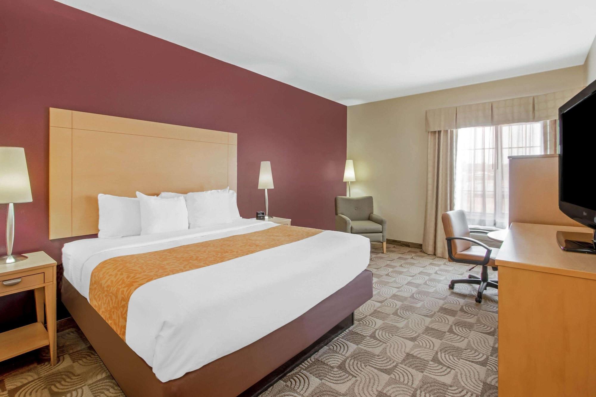 Hotel La Quinta By Wyndham 3*